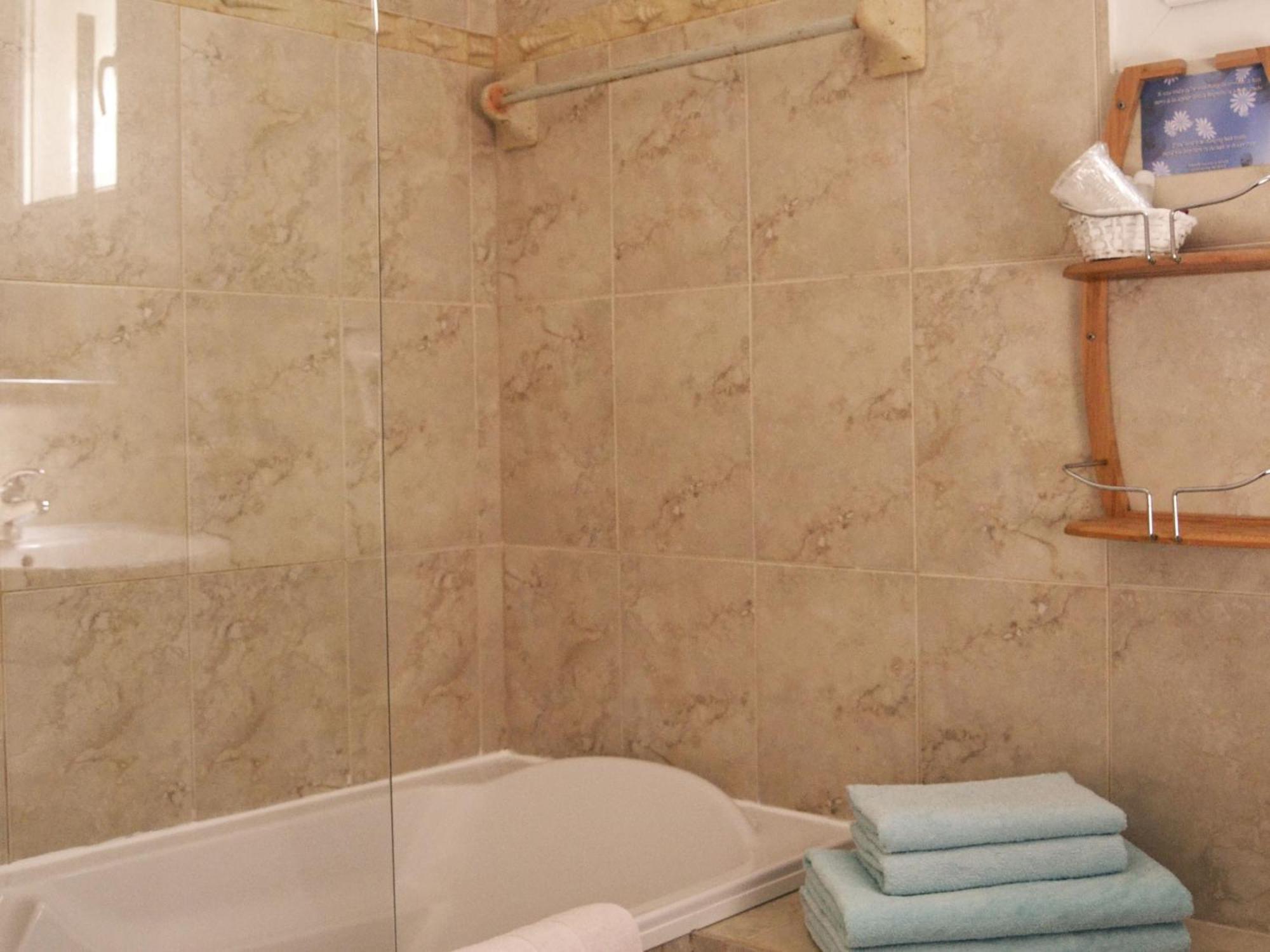 Le Dauphin Bleu Hotel Saintes-Maries-de-la-Mer Kamer foto
